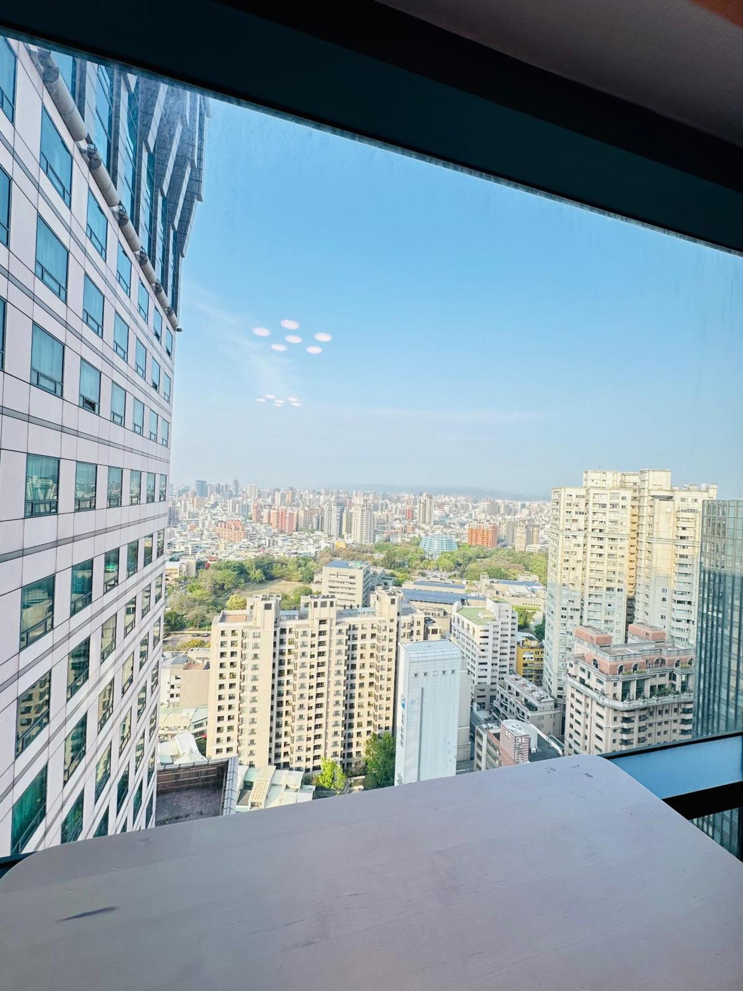 台中高楼层豪景小宅公寓 外观 照片